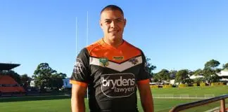 Wests Tigers sign Tuimoala Lolohea