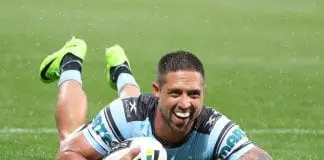 Gerard Beale signs with Warriors