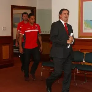 Dragons CEO steps down