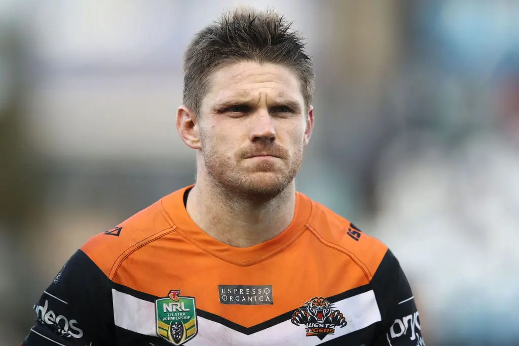 Tigers back Lawrence for testimonial game