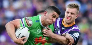 Raiders winger re-signs