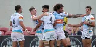 Titans centre declines contract extension