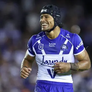SYDNEY, AUSTRALIA - MARCH 16: Stephen Crichton of the Bulldogs celebrates victory during the round two NRL match between Canterbury Bulldogs and Gold Coast Titans at Belmore Sports Ground, on March 16, 2025, in Sydney, Australia. (Photo by Jeremy Ng/Getty Images)