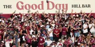 NRL community throws their support behind hospitalised Sea Eagles legend SYDNEY, AUSTRALIA - MARCH 15: Sea Eagles fans cheer during the round two NRL match between Manly Sea Eagles and Newcastle Knights at 4 Pines Park, on March 15, 2026, in Sydney, Australia. (Photo by Matt King/Getty Images)