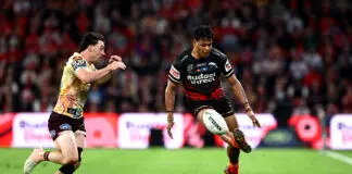 BRISBANE, AUSTRALIA - AUGUST 08: Selwyn Cobbo of the Dolphins kicks the ball during the round 23 NRL match between Dolphins and Brisbane Broncos at Suncorp Stadium, on August 08, 2026, in Brisbane, Australia. (Photo by Bradley Kanaris/Getty Images)