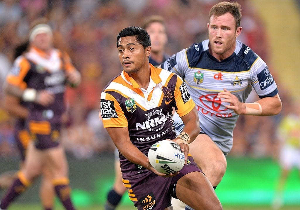 BRISBANE, AUSTRALIA - MARCH 25: Anthony Milford of the Broncos looks to pass during the round four NRL match between the Brisbane Broncos and the North Queensland Cowboys at Suncorp Stadium on March 25, 2016 in Brisbane, Australia. (Photo by Bradley Kanaris/Getty Images)