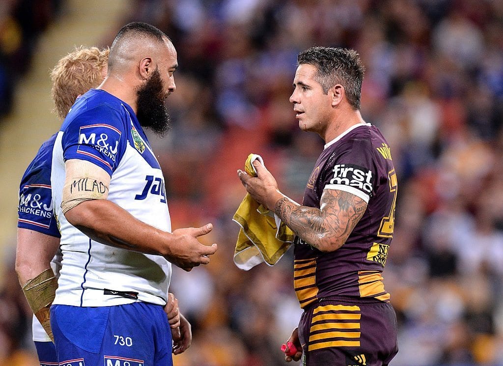 BRISBANE, AUSTRALIA - AUGUST 18:  Corey Parker of the Broncos and Sam Kasiano of the Bulldogs exchange words during the round 24 NRL match between the Brisbane Broncos and the Canterbury Bulldogs at Suncorp Stadium on August 18, 2016 in Brisbane, Australia.  (Photo by Bradley Kanaris/Getty Images)