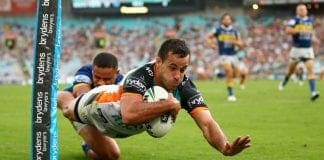 Corey Thompson extends Wests Tigers contract