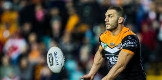 Farah and Marshall re-sign with Wests Tigers