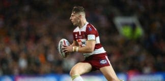 Raiders sign English halfback