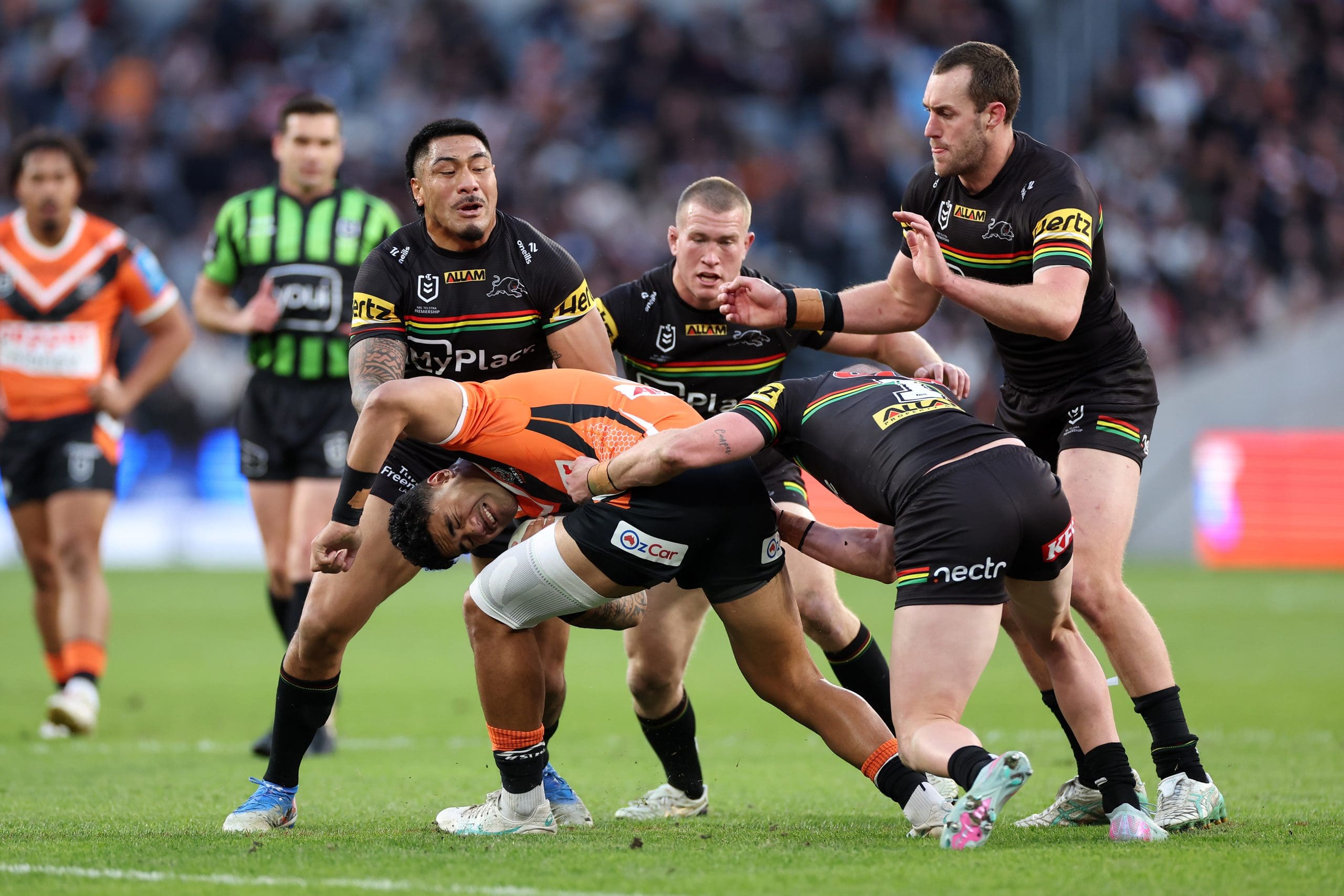 Departing Tiger set to land contract with local rivals