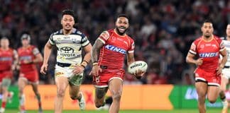 BRISBANE, AUSTRALIA - JULY 17: Hamiso Tabuai-Fidow of the Dolphins breaks away from the defence during the round 20 NRL match between Dolphins and North Queensland Cowboys at Suncorp Stadium, on July 17, 2025, in Brisbane, Australia. (Photo by Bradley Kanaris/Getty Images)