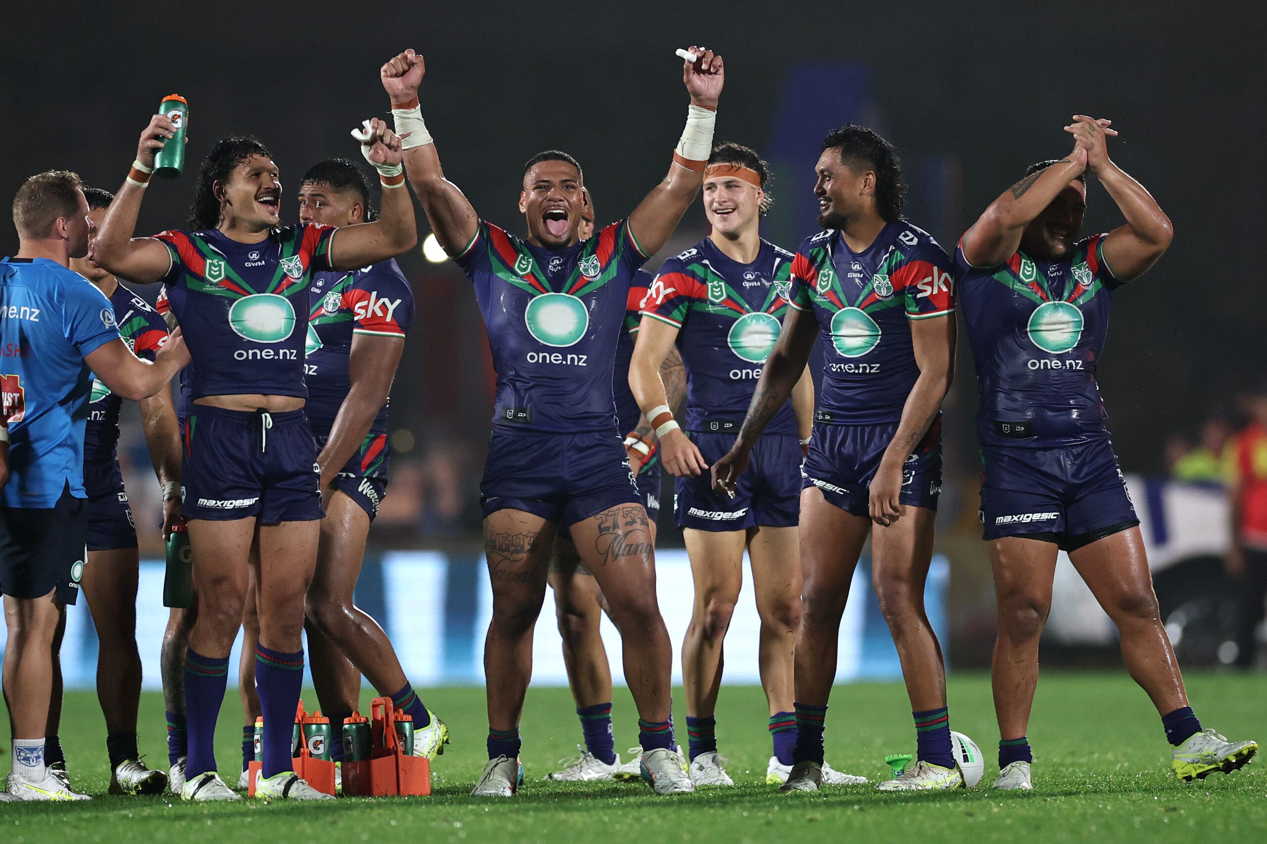 Warriors urge Kiwis to fill Eden Park for historic semi-final